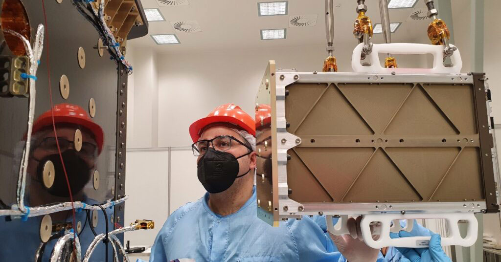 Aurora Insight's Bravo, a 6U satellite, being integrated into launch vehicle ahead of an April 2021 launch.